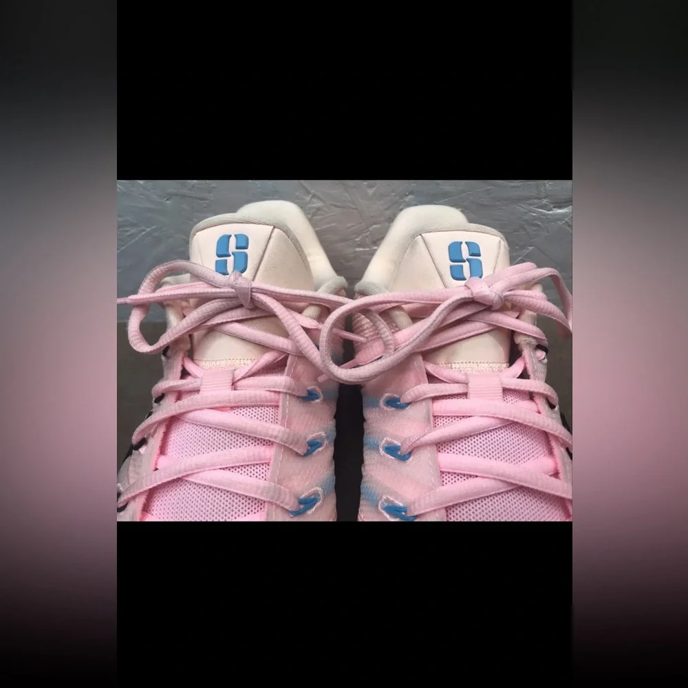 Nike Sabrina 3 Women's Pink Sneakers Crimson Tint Black Size 9.5 (HF2881-800)